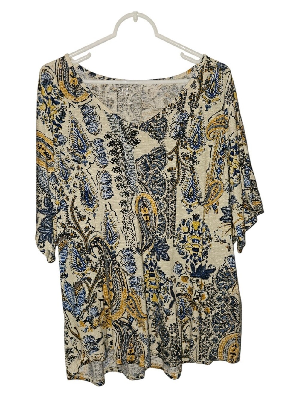 24/7 Maurices Paisley & Floral Top Sz L